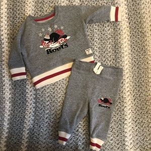 Roots Baby Crewneck Sweater & Sweatpants
